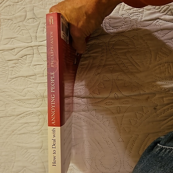 Book HOW TO DEAL WITH ANNOYING PEOPLE BY Bob Phillips &Kimberly Alyn - Picture 9 of 9